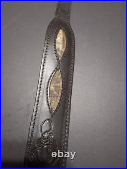 Aa&e Leathercraft 2020 32 Padded Black Rifle Sling With Elk Design Very Nice