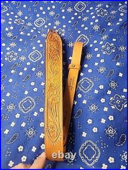 Cobra Bianchi Cobra #70 White Stitched Tooled Sheep Backed Leather Rifle Sling