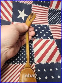 Vintage No Swivel Slip On Shotgun Rwt Sling Tooled Duck Scene White Stitched
