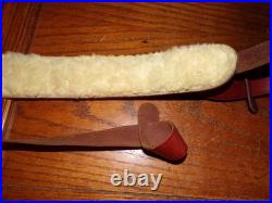 Vintage ORVIS Shotgun Carry Sling Brown Leather sheepskin pad 1 loops