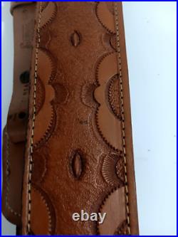 Vintage Pathfinder Leather Rifle Sling CB393P Rare New With Tags