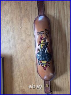 Weatherby Elephant Sling Excellent Condition